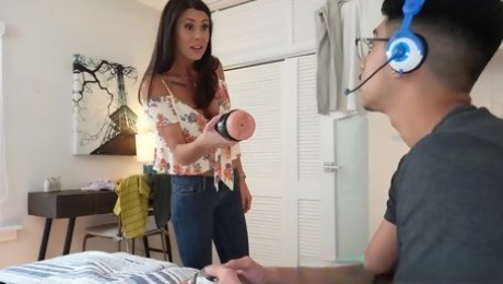 MILF stepma Abby Somers offers stepson a real asshole instead of rubber one.