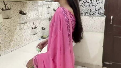 Newly Married Bhabhi Fucked By her Devar in Kitchen -Devar ne bhabhi ke laakh maana karne pe bhi Chod Diyaa-saarabhabhi6